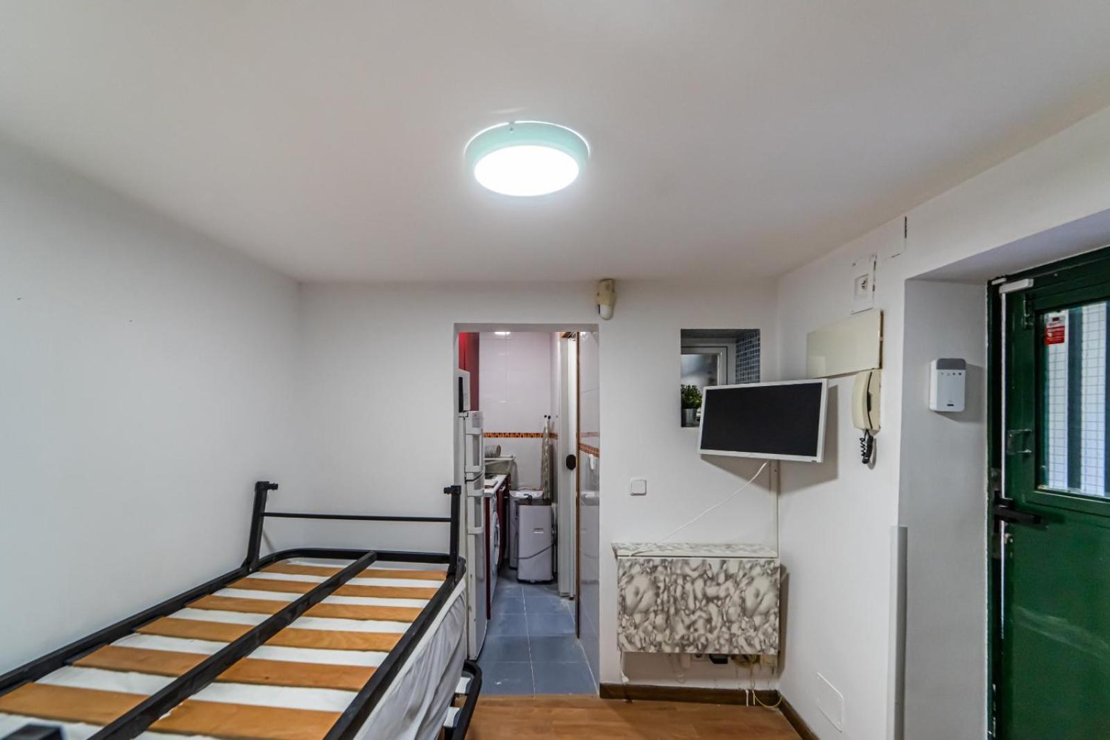 Apartment San Vicente Ferrer, Metro Tribunal, Malasana