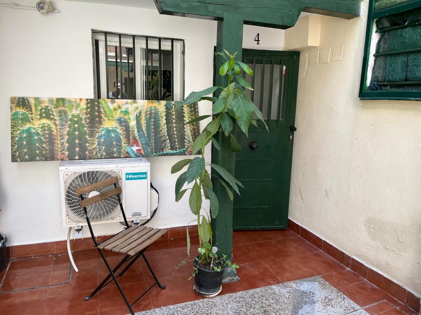 San Vicente Ferrer, Metro Tribunal, Malasana Apartment Madrid